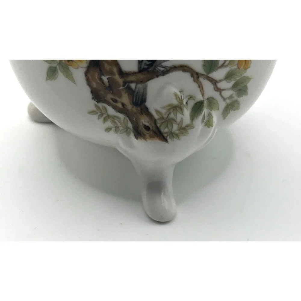 Vtg Andrea by Sadek 3-Footed Porcelain Egg-Shaped Vase 9492 Japan Birds 4.25